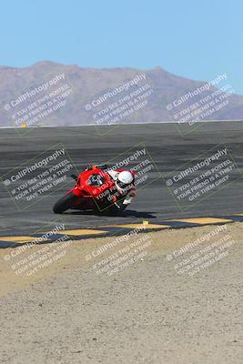 media/Mar-24-2025-Moto Forza (Mon) [[57ce5c5cff]]/1-Advanced Group/Session 2 (Bowl)/